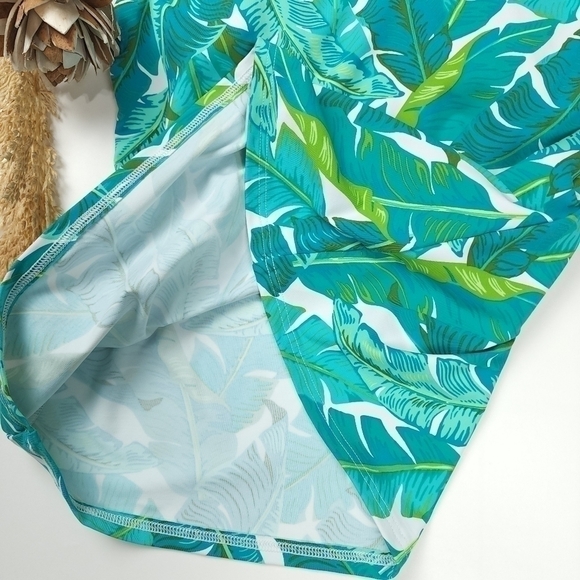 New Lands' End Blue Green Floral Swim Tank Top Size 2 - Picture 5 of 10